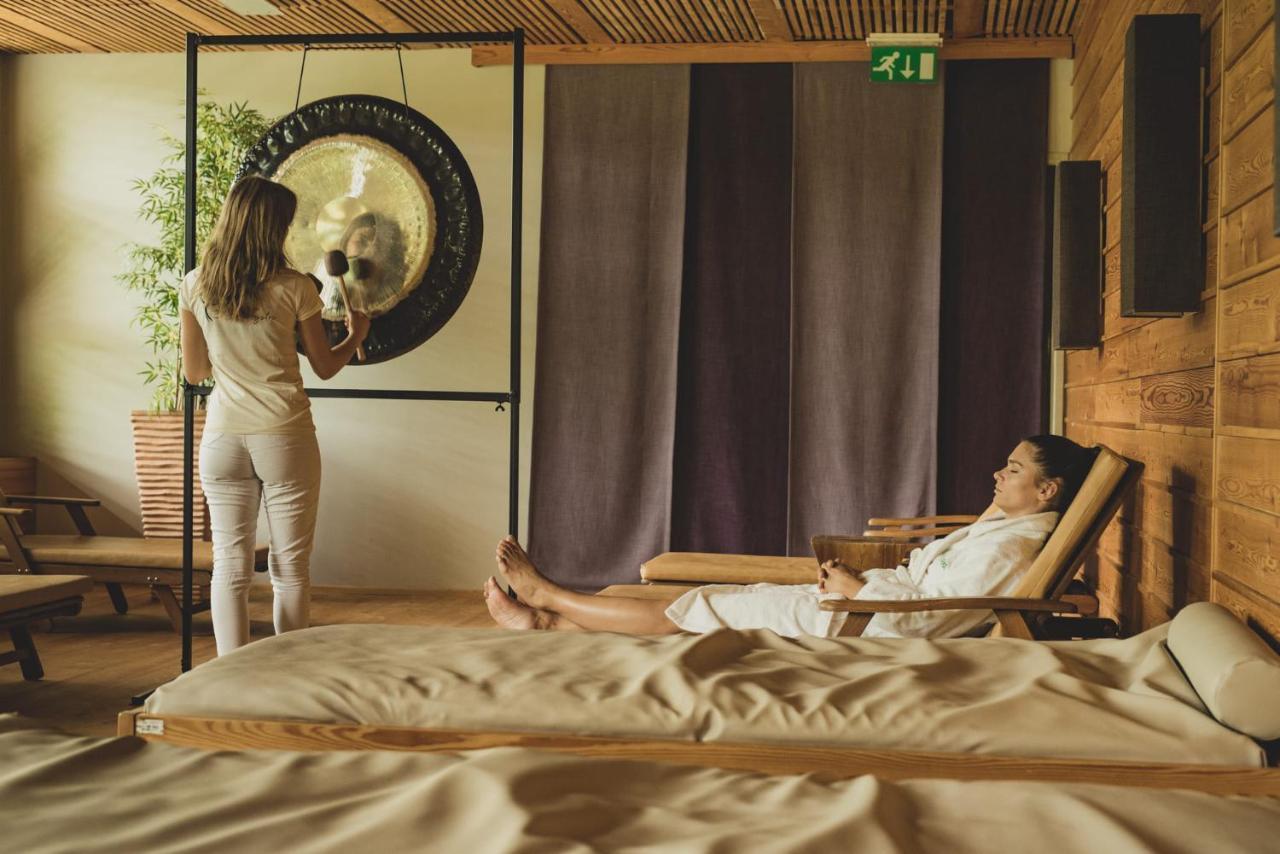 Hotel Kristal - Terme Krka Dolenjske Toplice Buitenkant foto