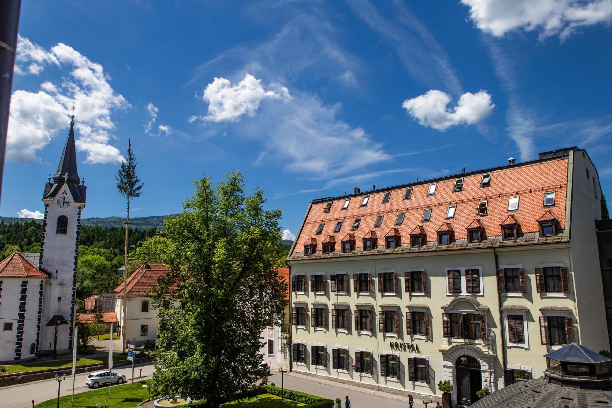 Hotel Kristal - Terme Krka Dolenjske Toplice Buitenkant foto