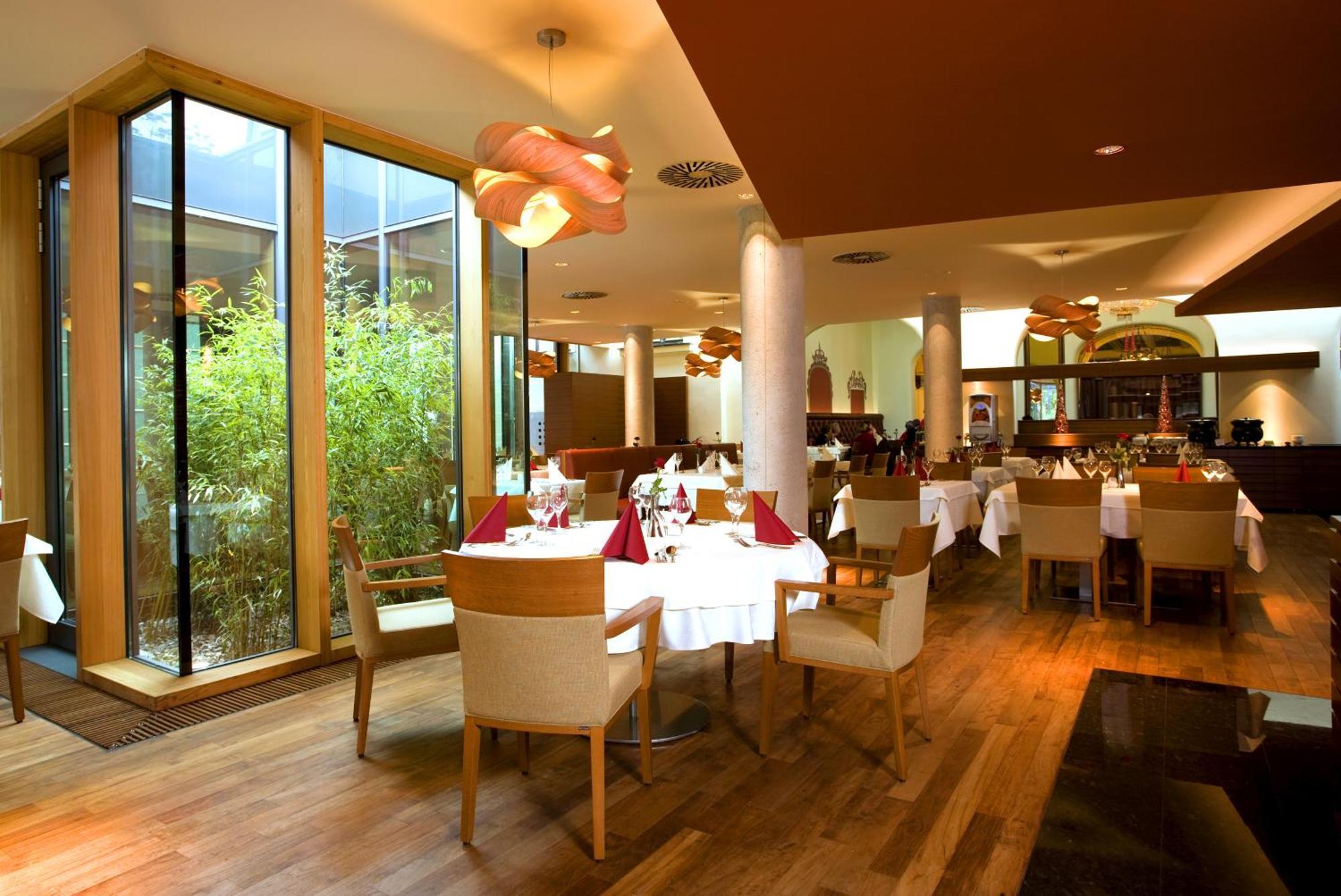 Hotel Kristal - Terme Krka Dolenjske Toplice Buitenkant foto