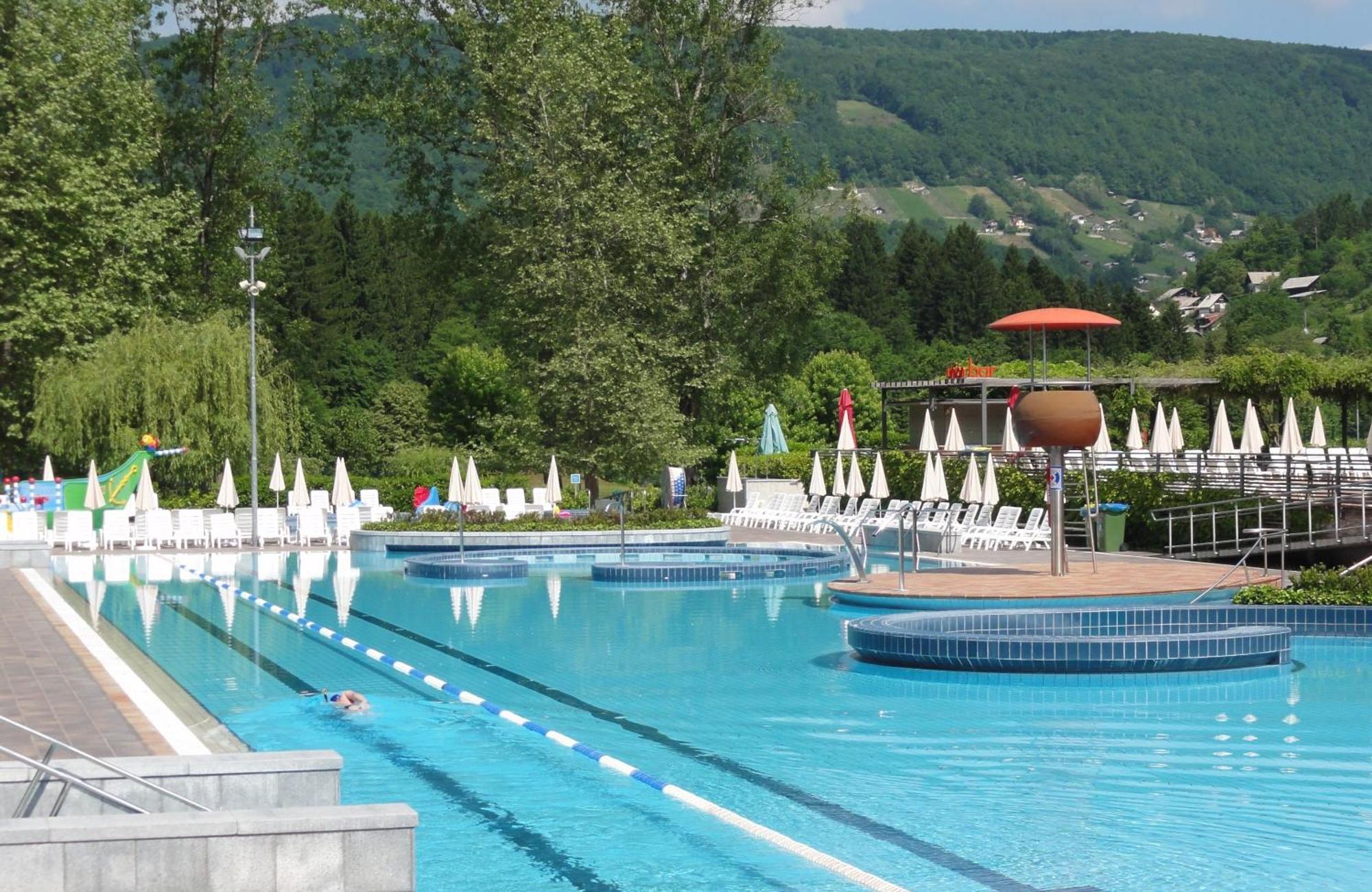 Hotel Kristal - Terme Krka Dolenjske Toplice Buitenkant foto
