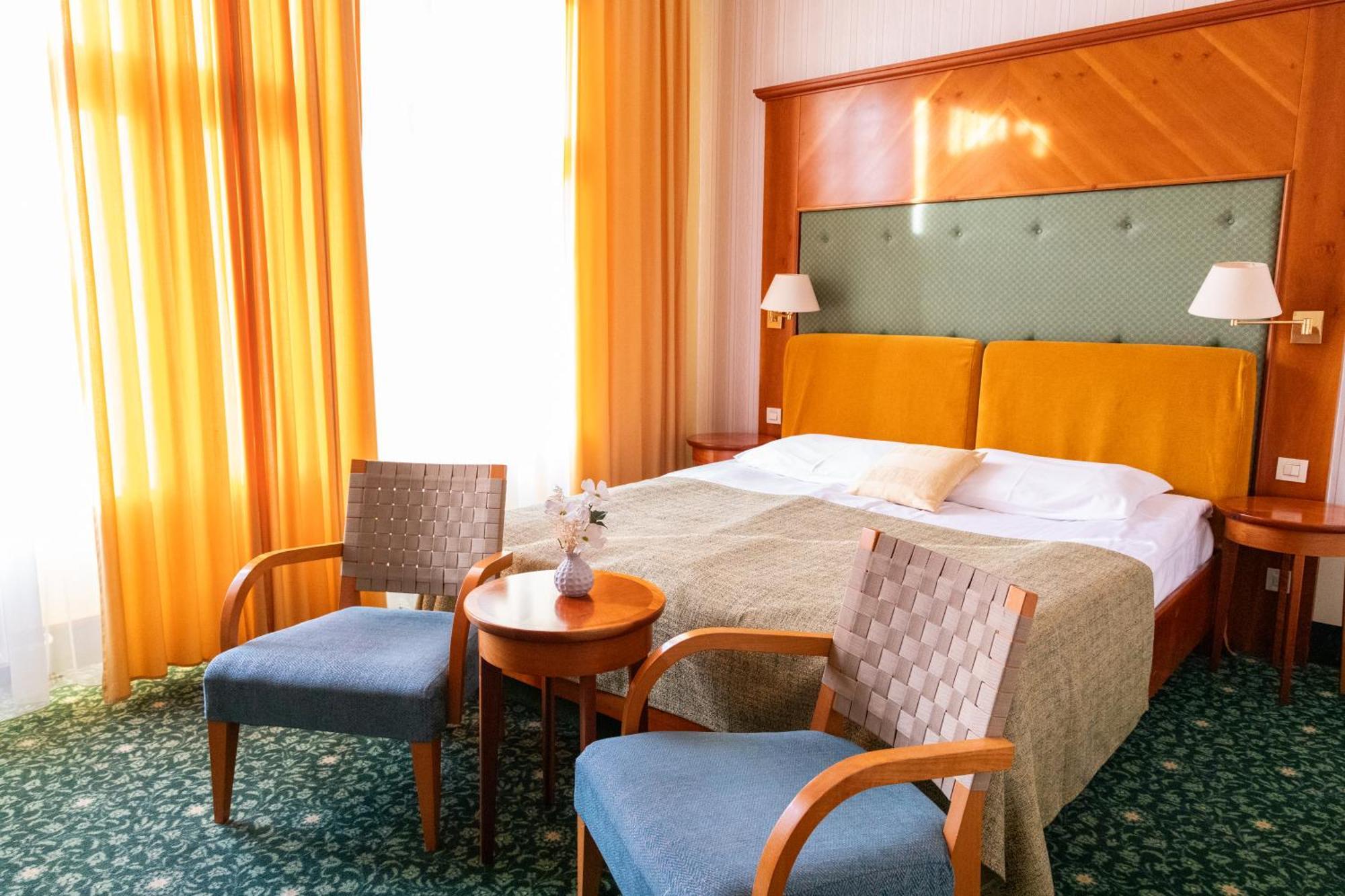 Hotel Kristal - Terme Krka Dolenjske Toplice Kamer foto