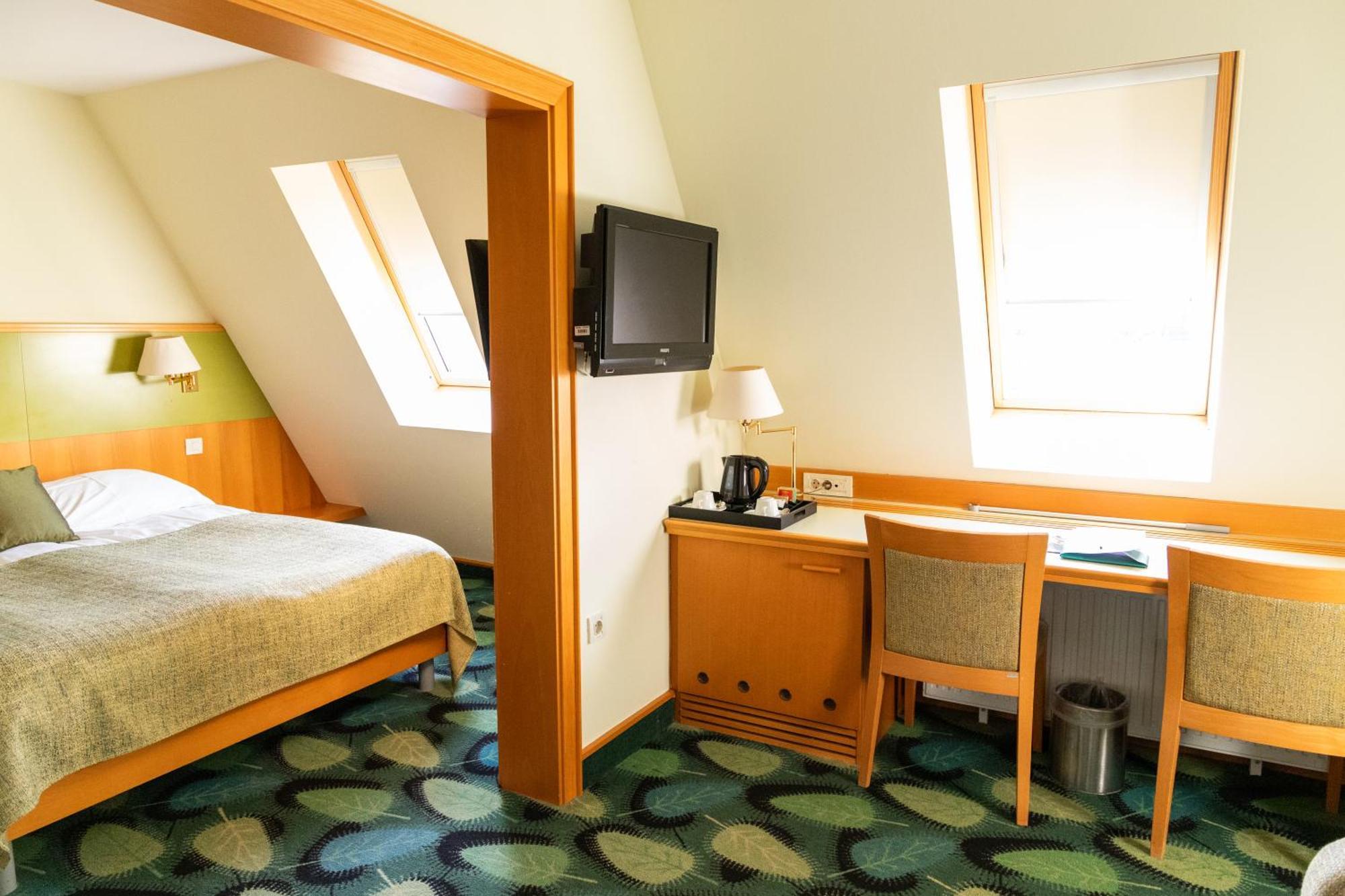 Hotel Kristal - Terme Krka Dolenjske Toplice Kamer foto